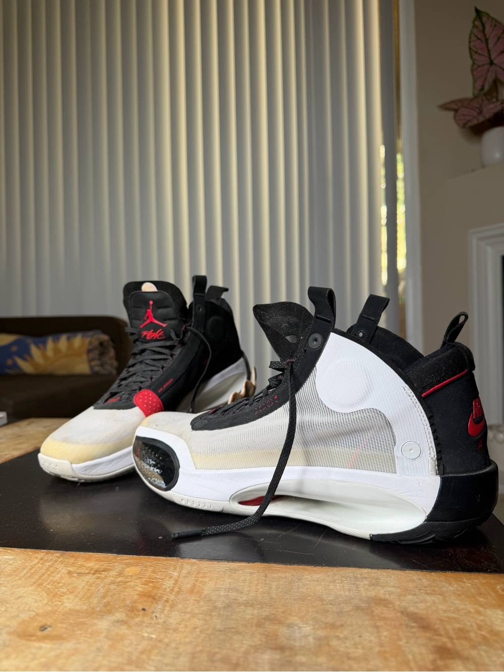 Air Jordan XXXIV 34s University Chicago Red & White Colorway Size 14